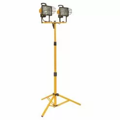 Halogen Tripod Work Lamp - 2 x 500W - 67 3/4"